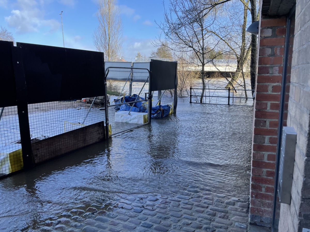 Flooding around the Silk Mill