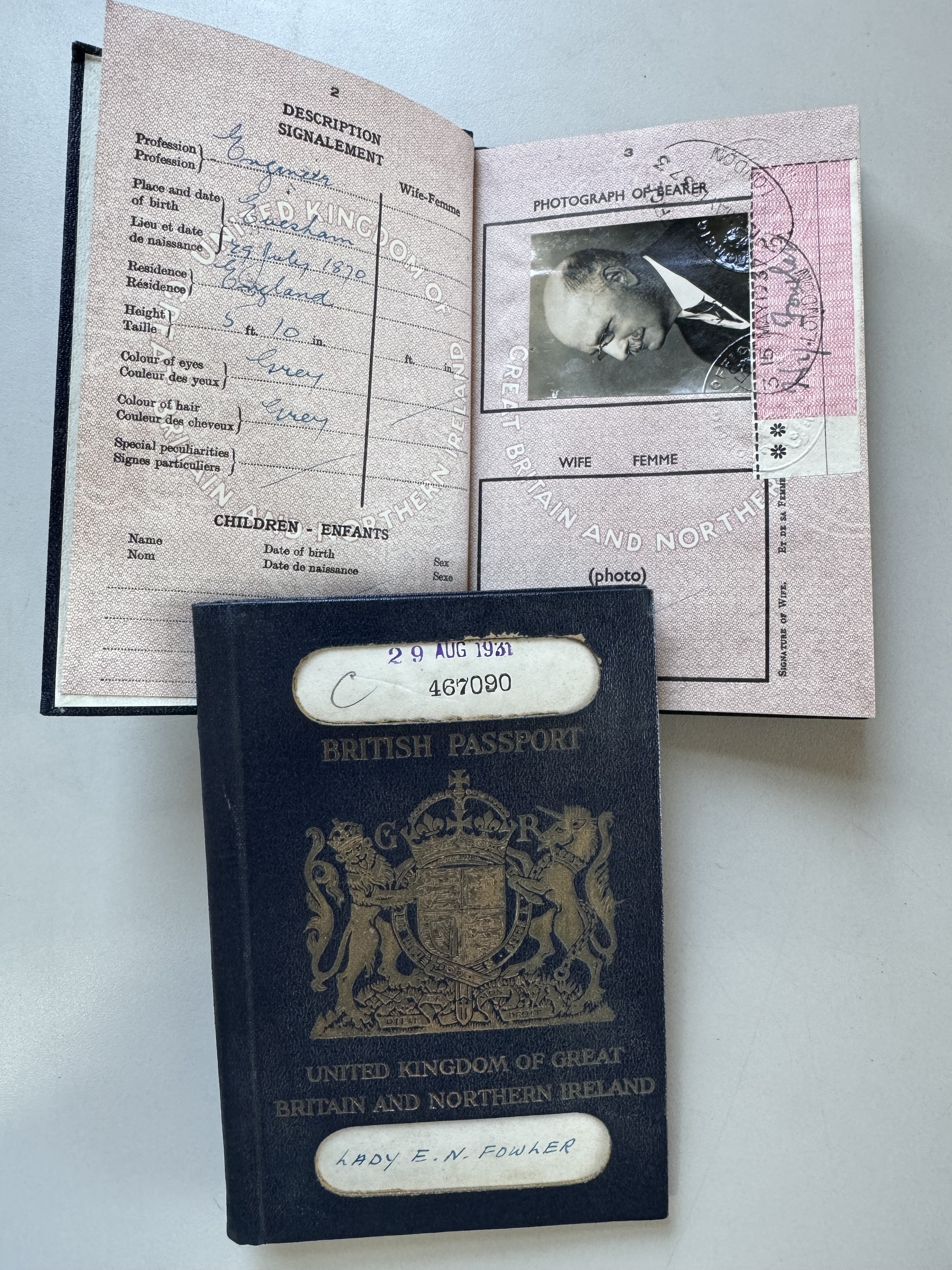 Sir Henry and Lady Emma Fowler passport